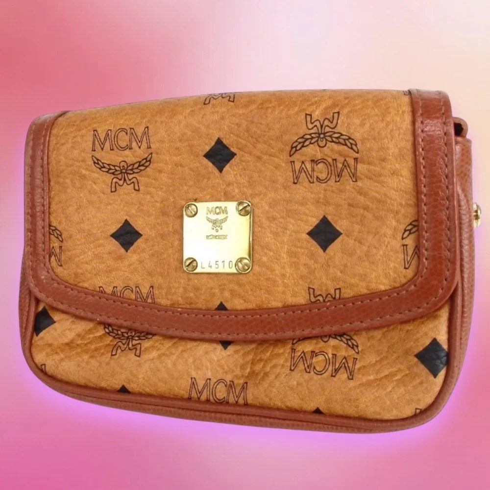 MCM Visettos Leather Pouch- Germany 😍🔥
